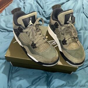 Air Jordan 4 Retro SE Craft